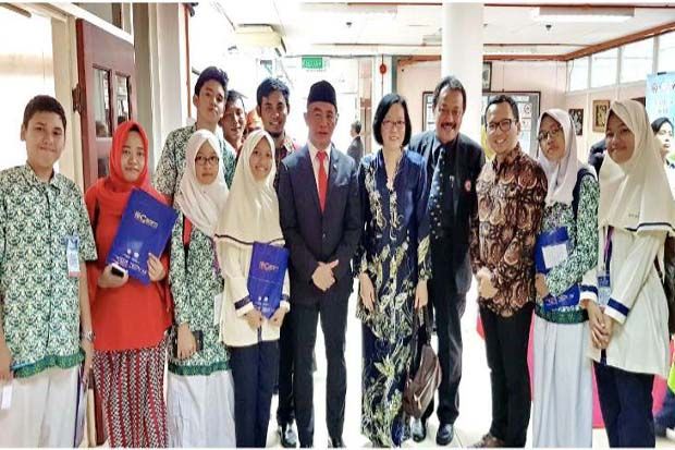 Mendikbud Bangga Pelajar...