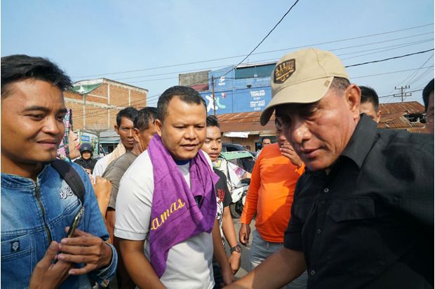 Tukang Becak Padangsidimpuan:...