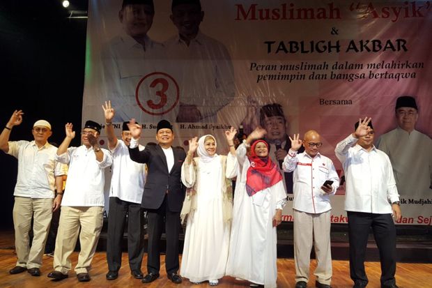 Pasangan Asyik Janji...