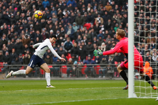 Heung-Min Son Jebol...