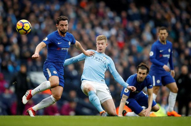 Babak I: Manchester...