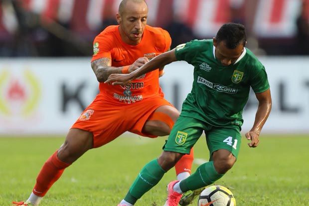 Tekuk Borneo FC, Persebaya...