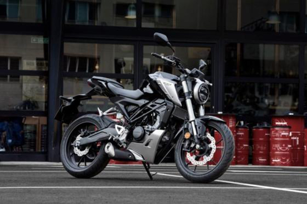 Honda CB125 R Perkawinan...