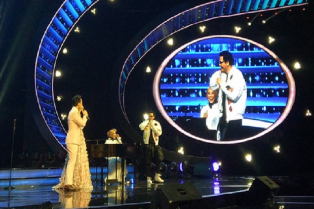 Armand Maulana dan Ayu...