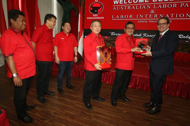 PDIP dan Partai Buruh...