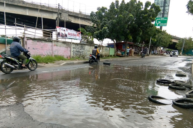 Ganjil Genap di Tol...