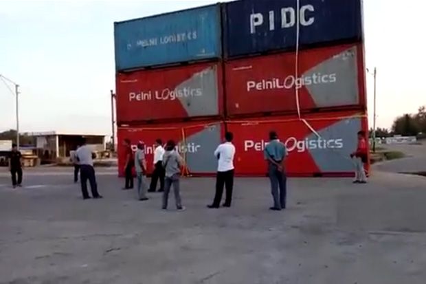 6 Petikemas Pelni Berisi...