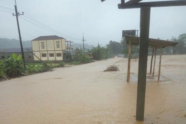 Banjir Bandang dan Longsor...