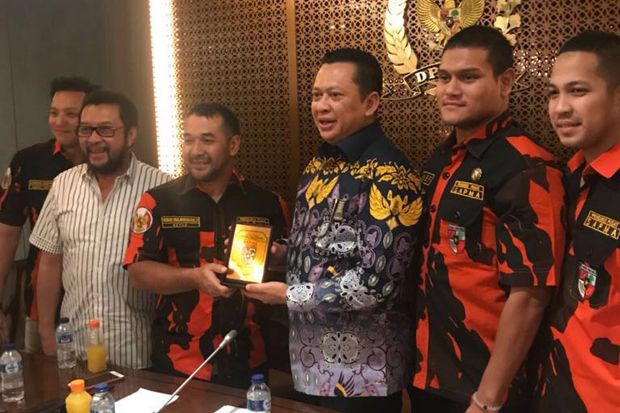Ketua DPR Ajak Satma...