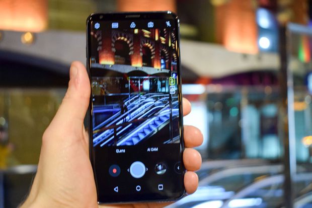 Di Korea, LG V30S ThinQ...