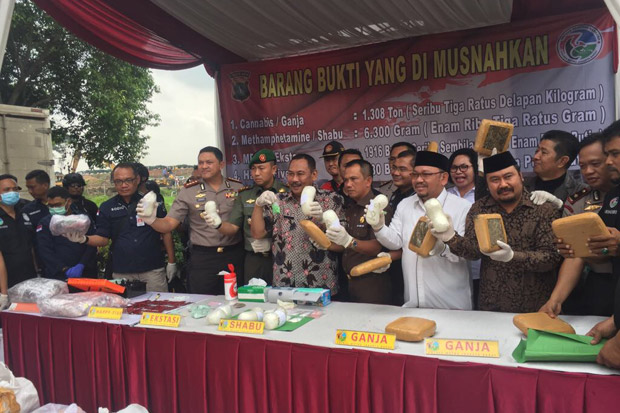 Berantas Narkoba, Polres...