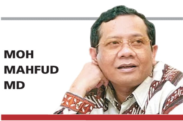 Menyorot Polri Lawan...