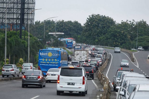 Warga Bekasi Hindari...