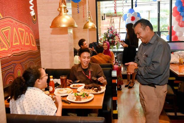 Outback Steakhouse Buka...