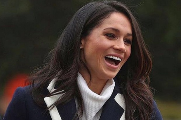 Gaun Pengantin Meghan...