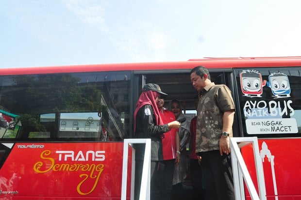 BRT Trans Semarang Belum...