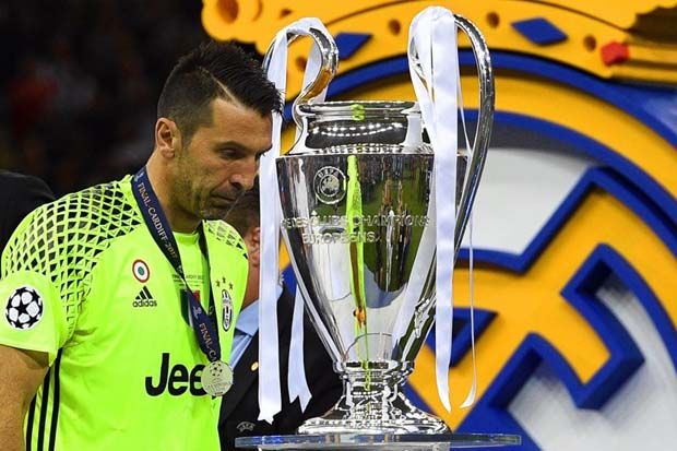 Buffon Merindukan Trofi...
