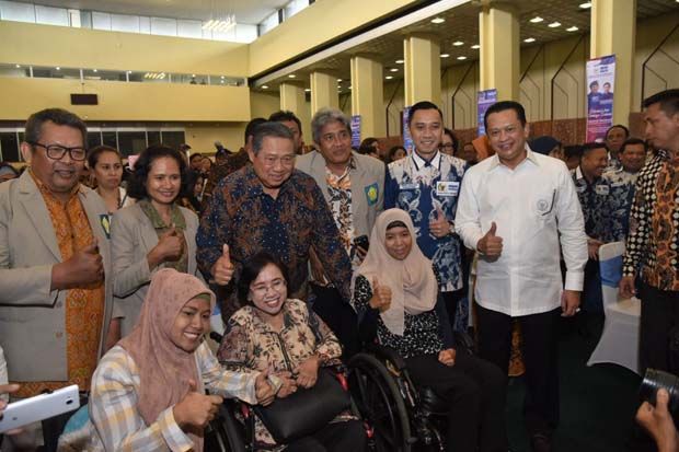 Pengentasan Kemiskinan...