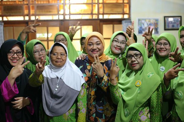 Ida Satukan NU-Muhammadiyah...