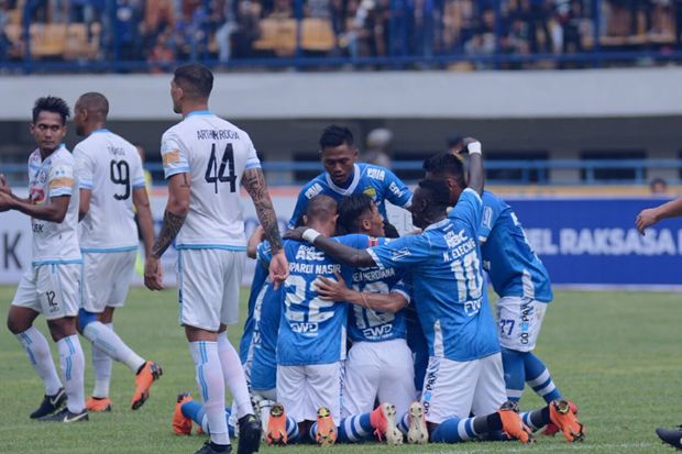 Menang Lawan Arema,...