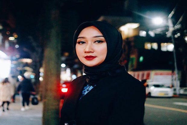 Dian Pelangi Bawa Warna...