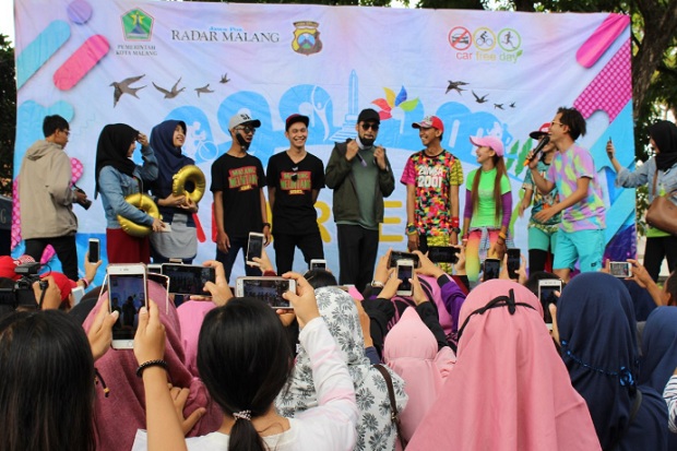 Teuku Wisnu Gelar Baksos...