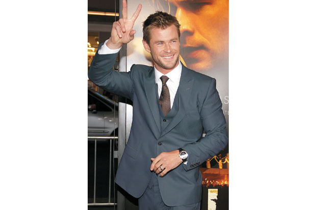 Lepas dari Thor, Chris...