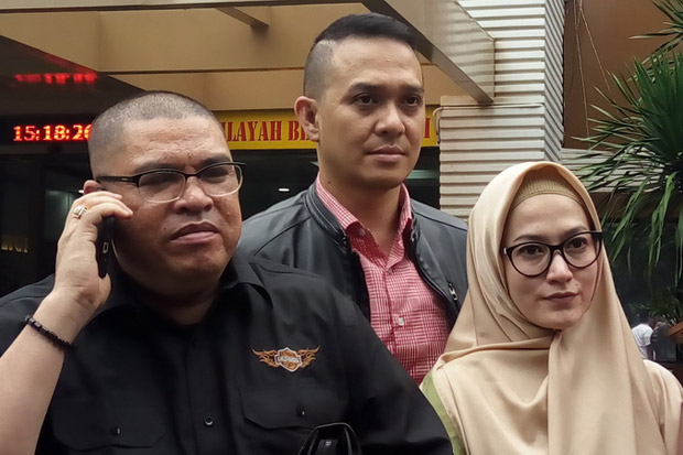 Dilaporkan Balik Lyra,...