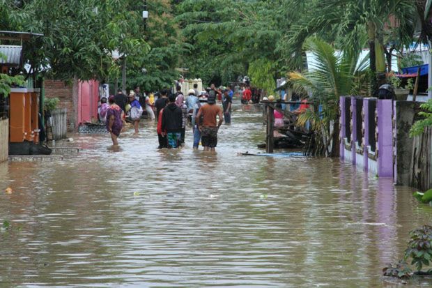 Banjir Mamuju Murni...