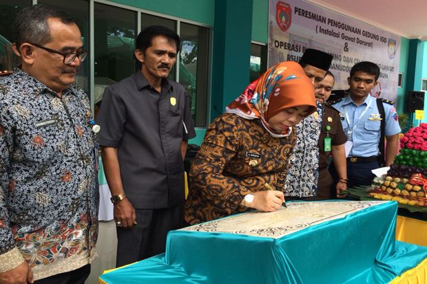Bupati Kobar Resmikan...