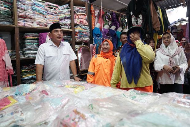 Petugas Kebersihan Dapat...