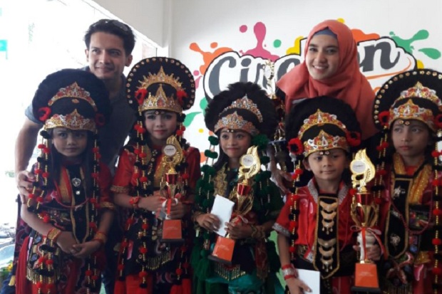 Keren! Dimas Seto dan...