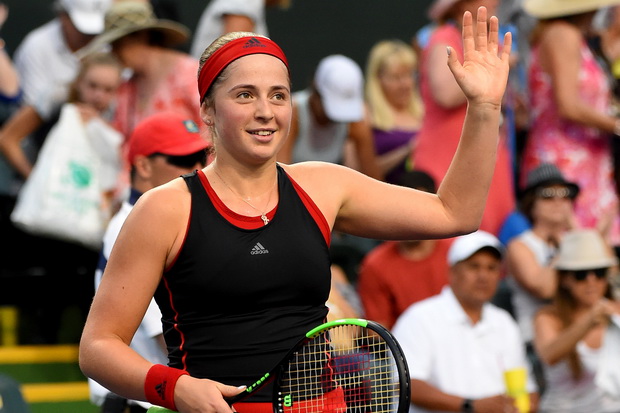 Jelena Ostapenko Rebut...