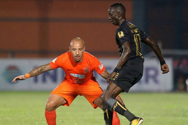 Sriwijaya FC Bawa Pulang...