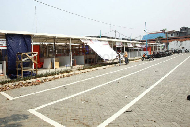 Bangkrut, PKL Kota Tua...