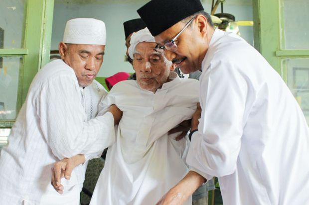 Kiai Imron Sumenep Doakan...