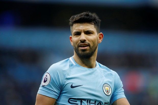 Manchester City Diambang...