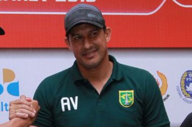 Alfredo Vera: Kami Tampil...