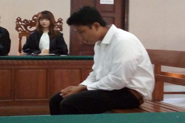 Hakim Vonis 15 Tahun...