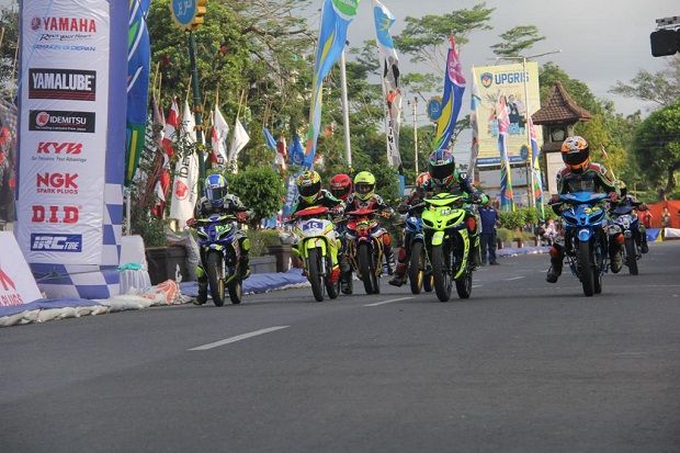 Kelas Aerox 155 Cup...