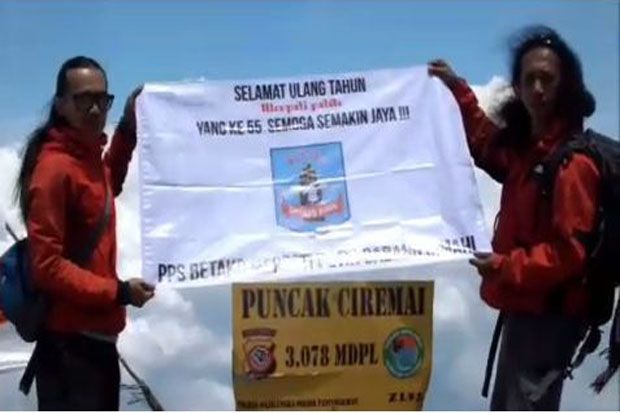 Peringati HUT ke 55,...