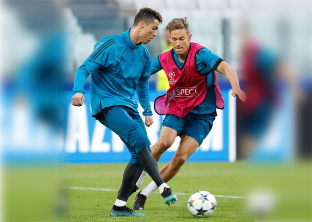 Bek Juventus: Ronaldo...