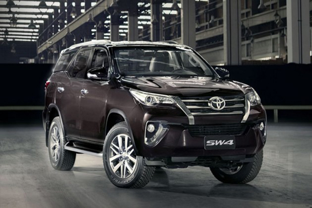 Toyota Fortuner Edisi...