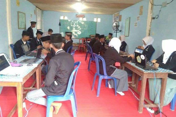 Komputer Terserang Virus,...