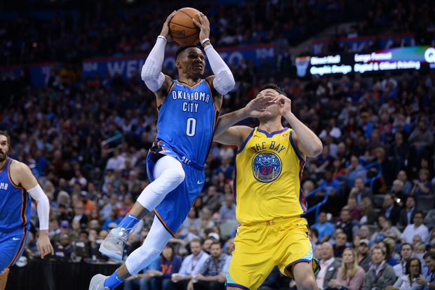 Paul George Bingung...