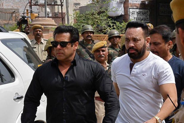 Buru Hewan Langka, Salman...