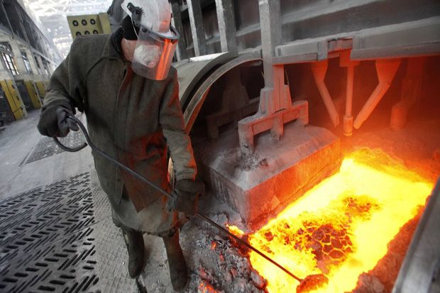 Proyek Smelter Alumina...