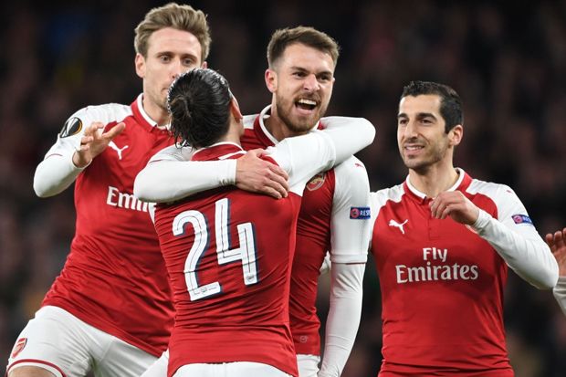 Arsenal Menang Besar,...