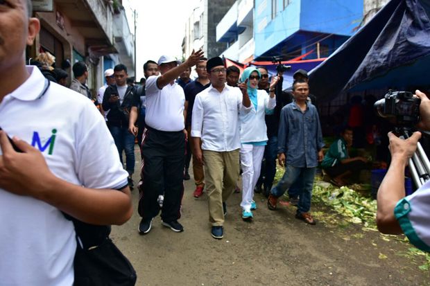 Dicurhati Pedagang Pasar...