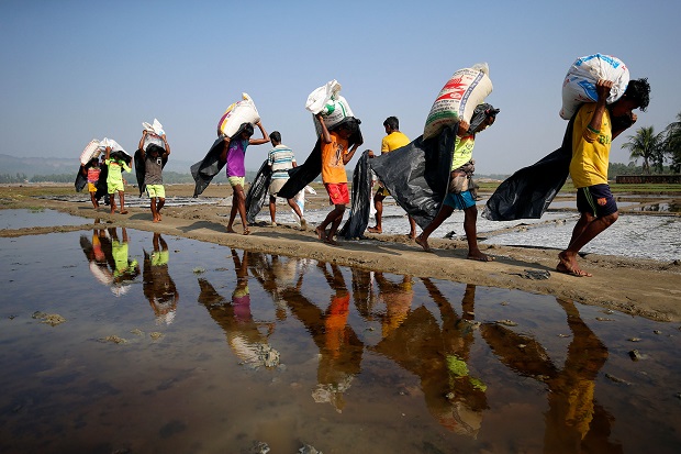 Bangladesh: Kamp Rohingya...